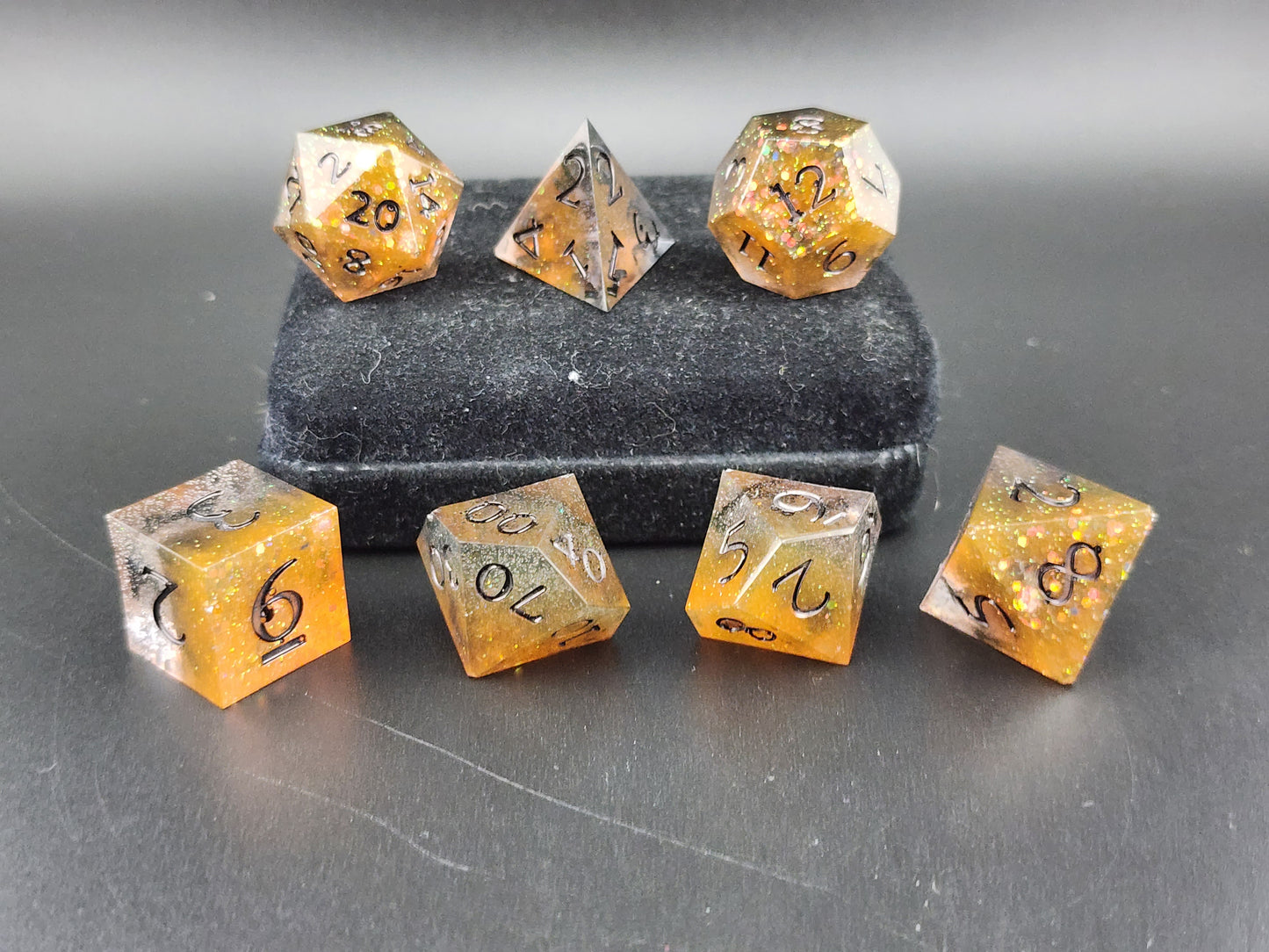 Spooky Sparkles Dice Set