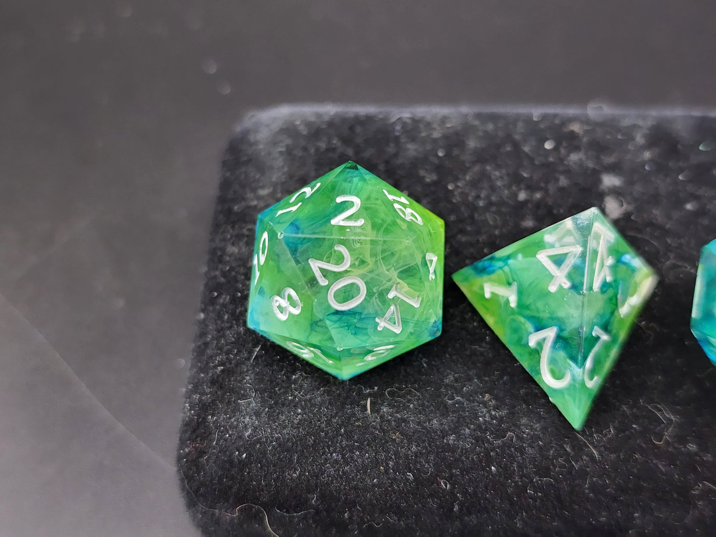 Water Irises Dice Set