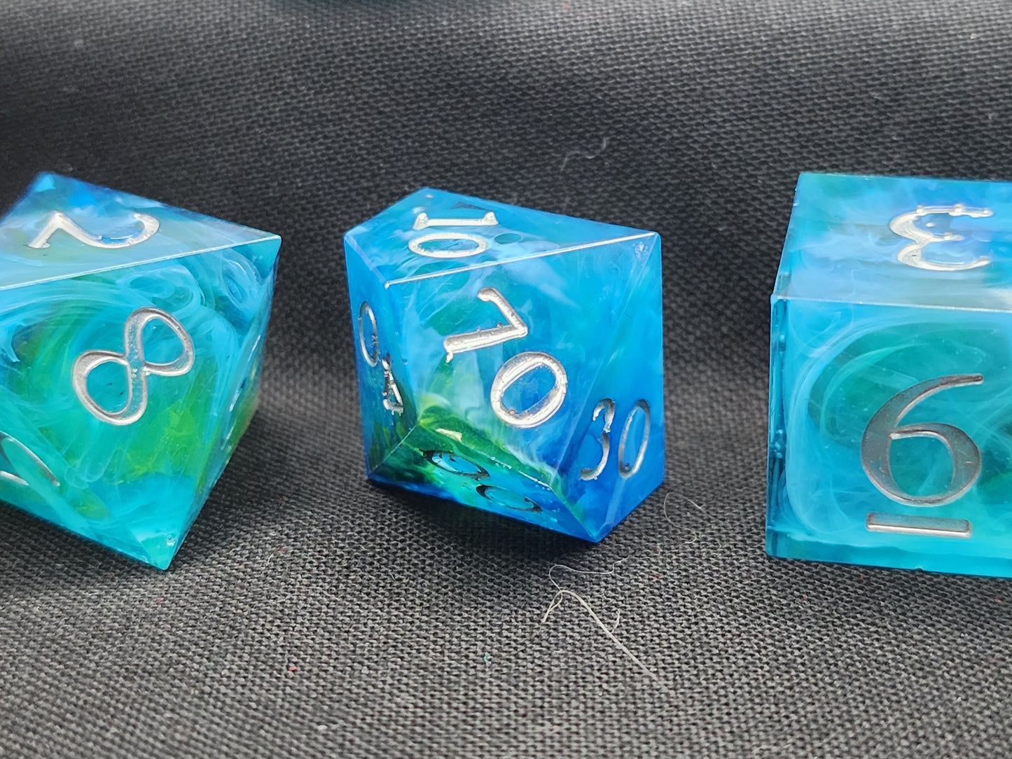 The Island Earth Dice Set