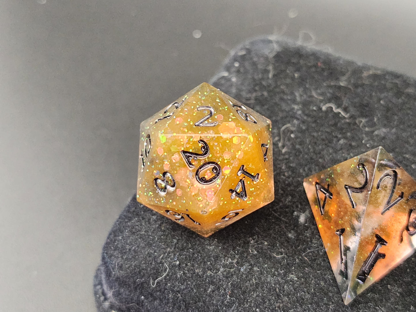 Spooky Sparkles Dice Set